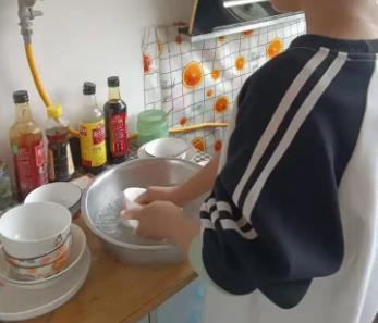 伊春帮妈妈做家务的收获有哪些？